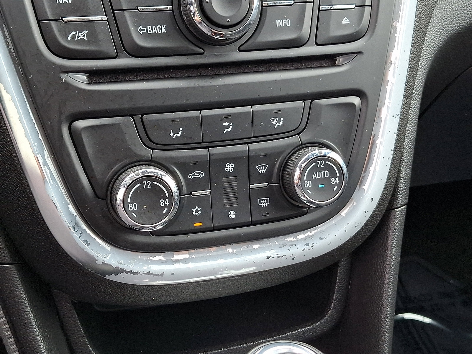 Used 2016 Buick Encore Sport Touring image 16