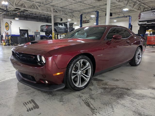 Used 2022 Dodge Challenger R/T RWD image 7