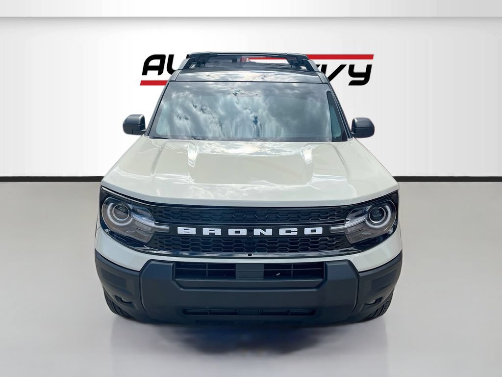 Used 2025 Ford Bronco Sport Outer Banks AWD/4WD image 2