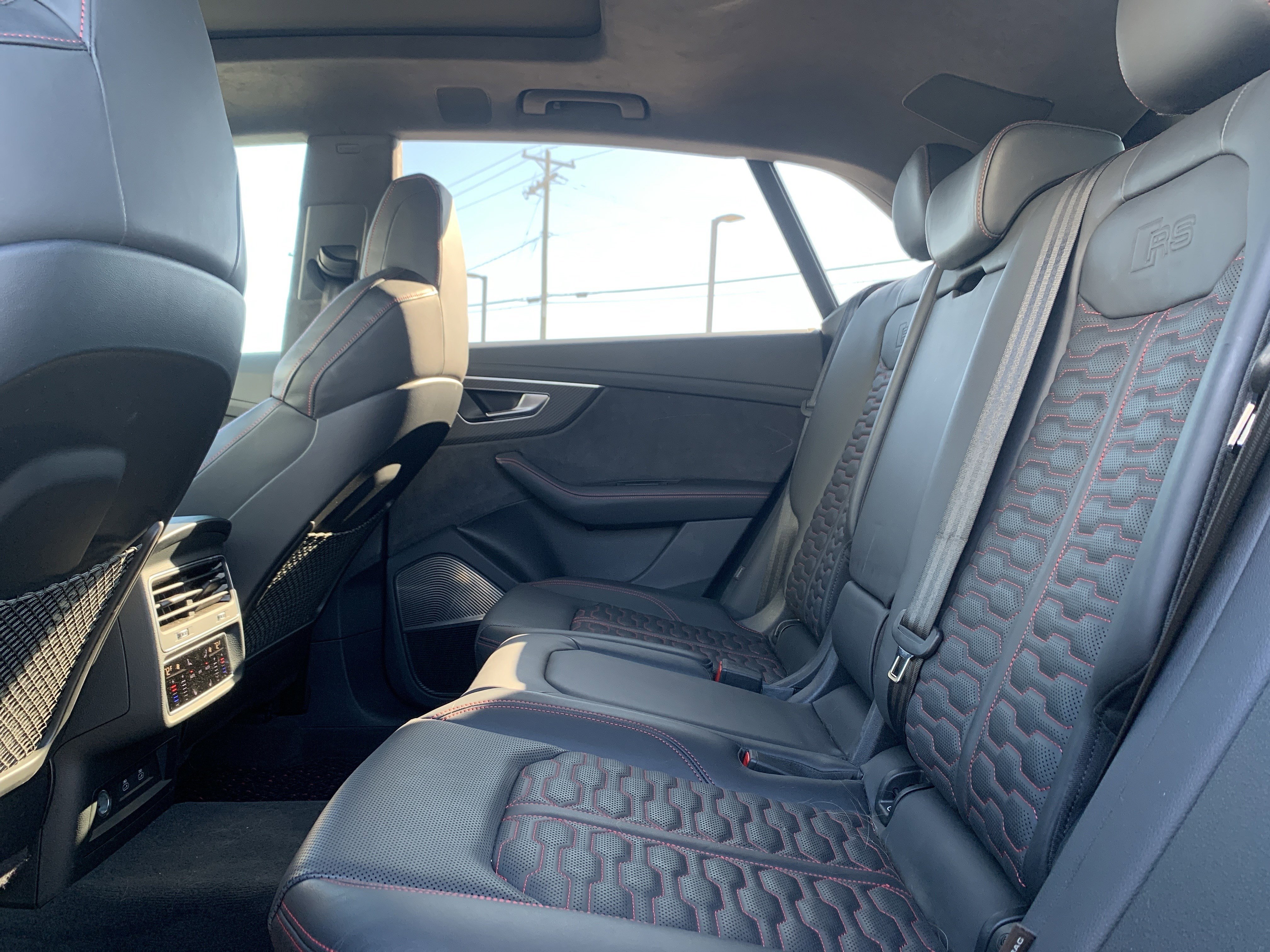 Used 2024 Audi RS Q8 image 62