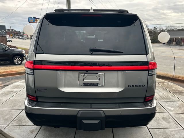 Used 2024 Lexus GX 550 image 4