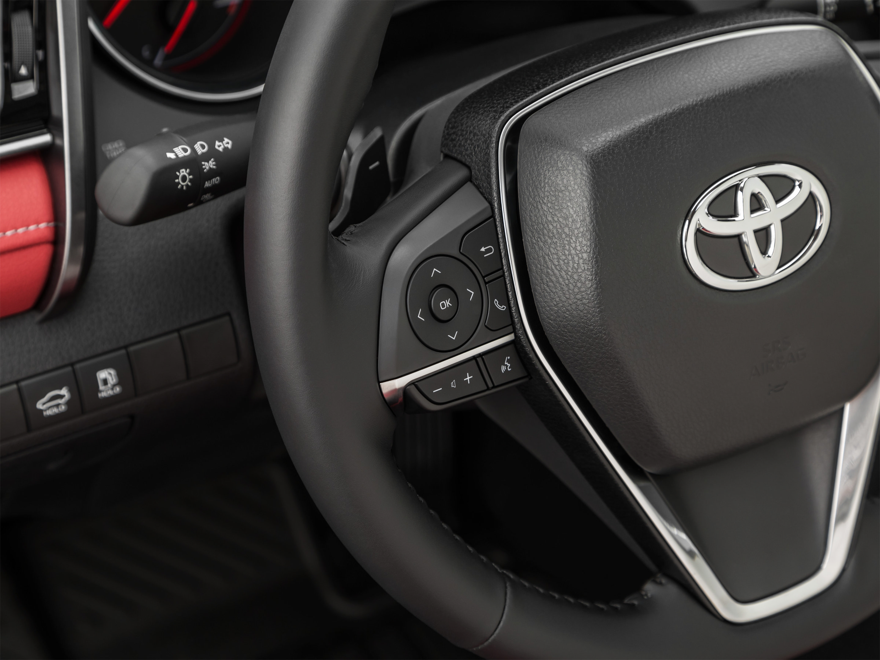 Used 2020 Toyota Camry XSE FWD image 47