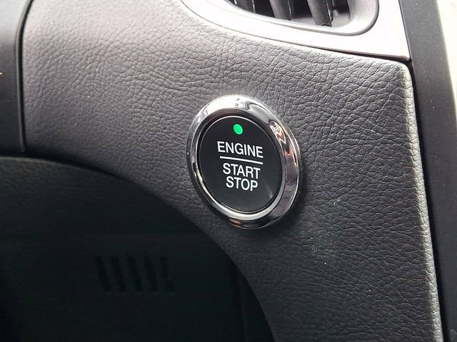 Used 2024 Ford Edge SEL image 25