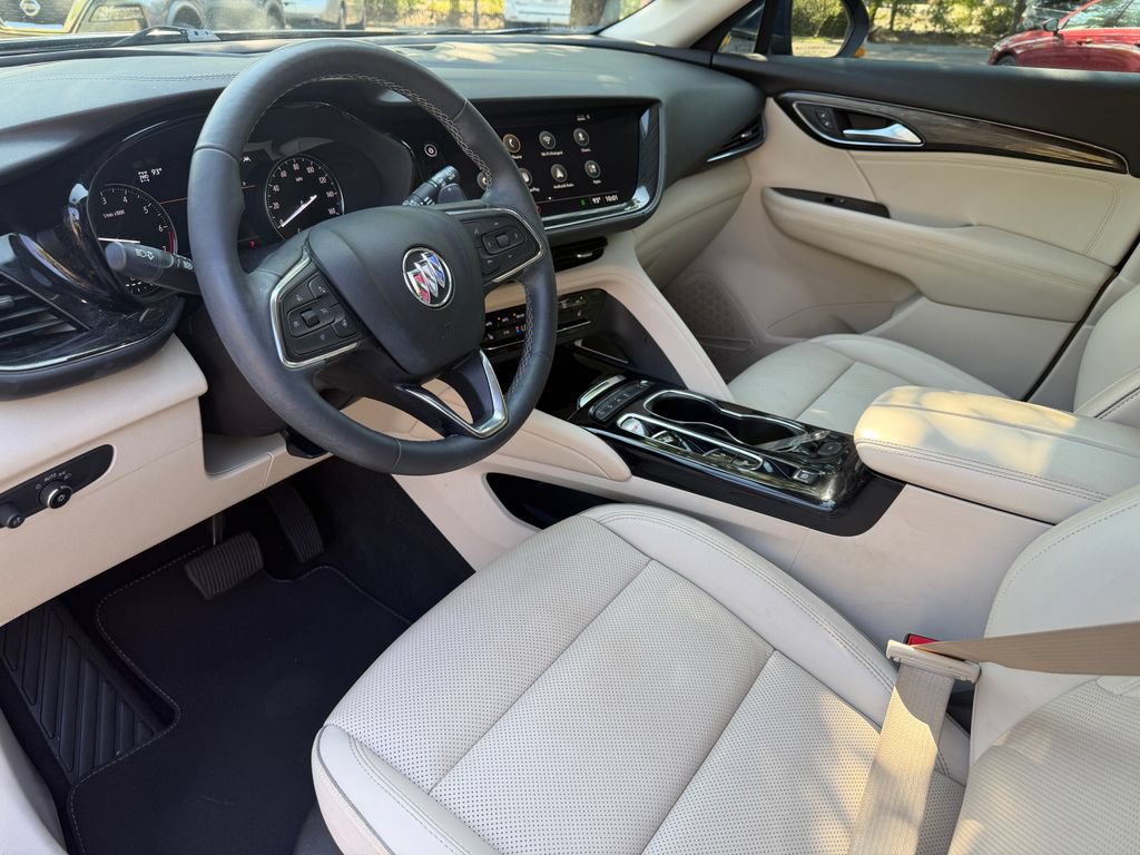 Used 2023 Buick Envision Essence AWD/4WD image 19