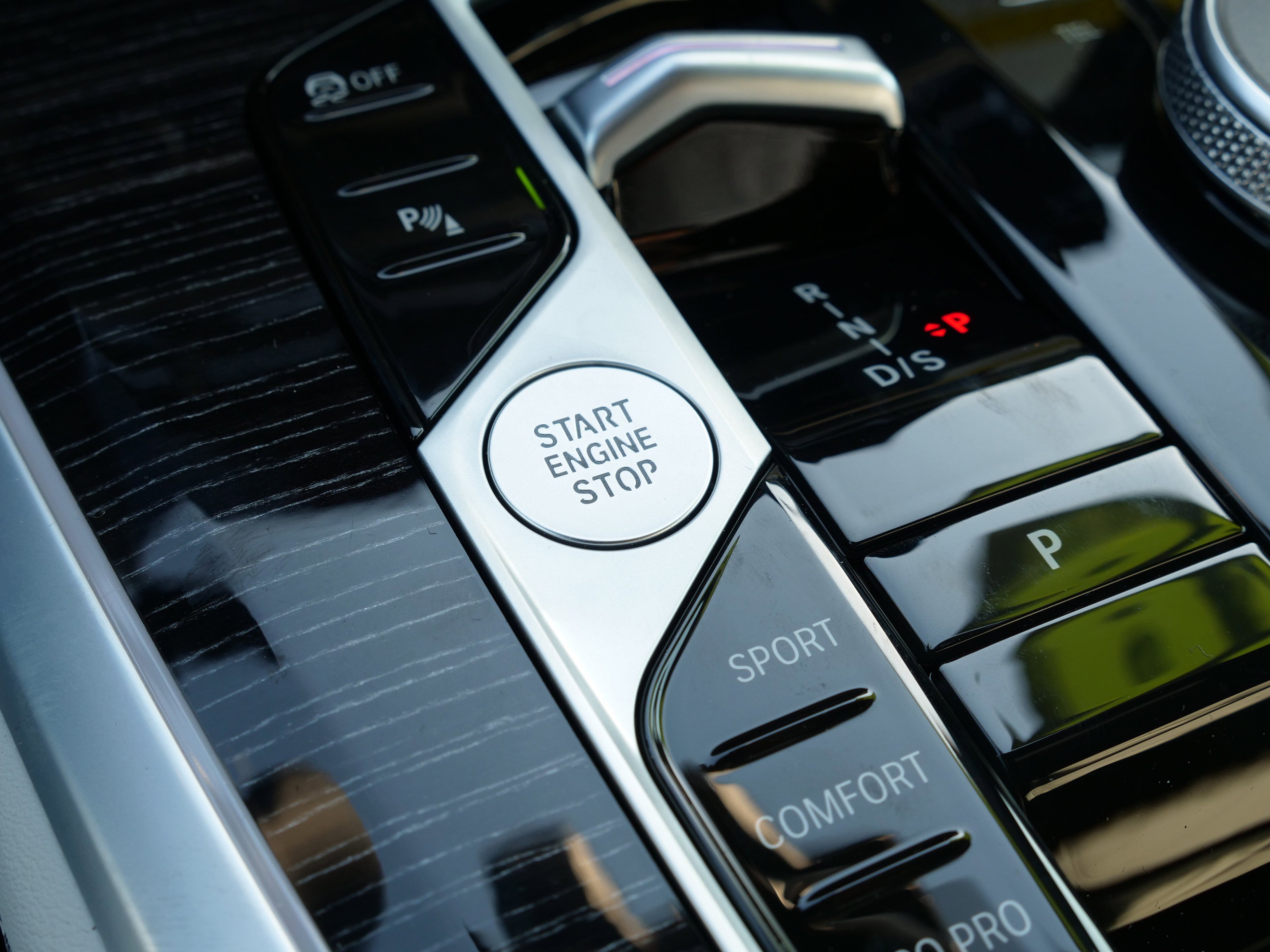 New 2026 BMW X5 xDrive40i w/ M Sport Package image 23