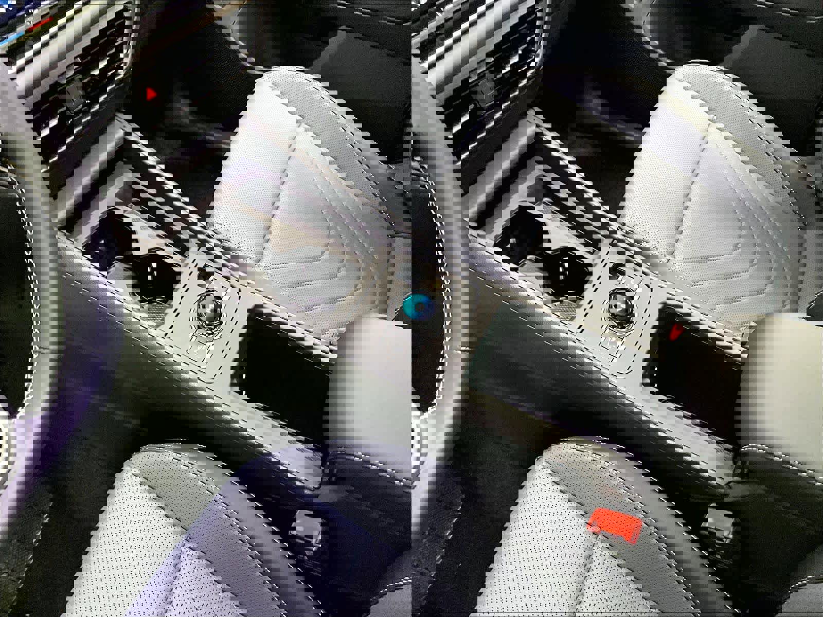 New 2026 Volkswagen Tiguan SE image 10