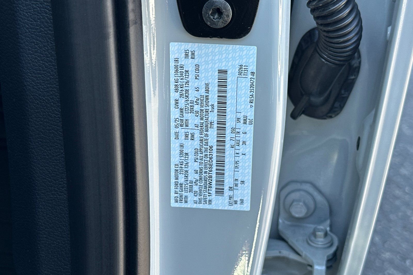 New 2025 Ford F250 Lariat w/ Chrome Package image 26