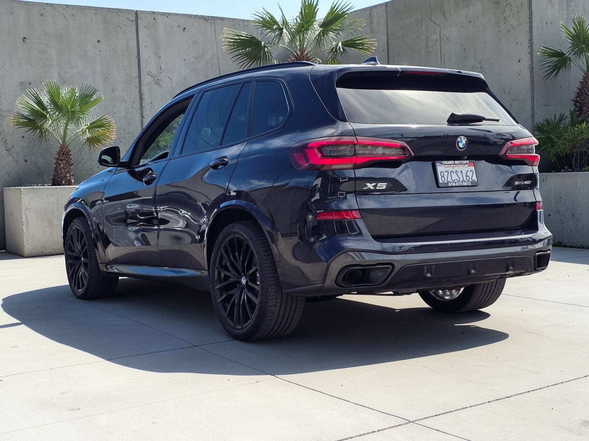 Used 2022 BMW X5 sDrive40i w/ M Sport Package RWD image 5