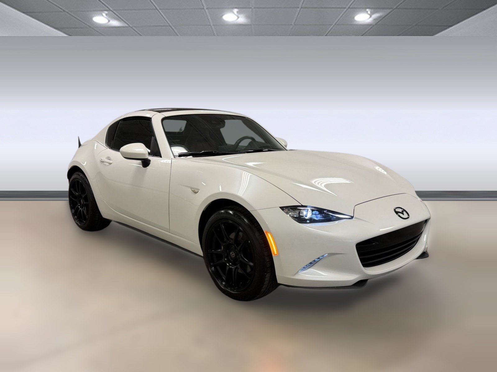 Used 2023 MAZDA MX-5 Miata Grand Touring RWD image 31