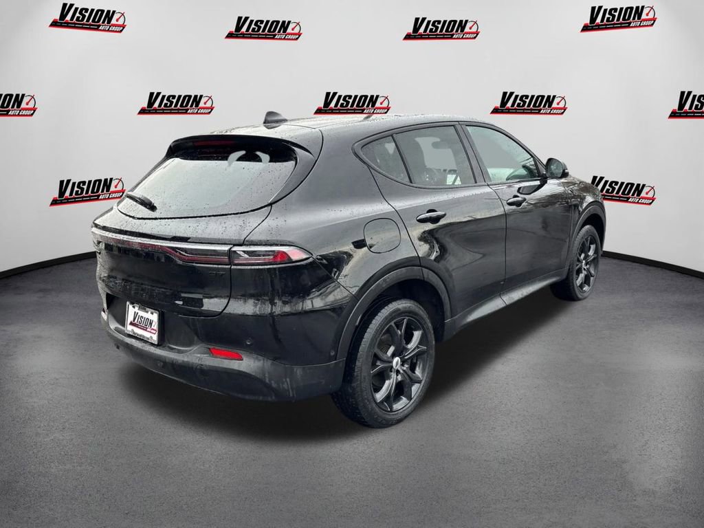 Used 2023 Dodge Hornet GT Plus w/ Tech Pack Plus w/o Parking image 5