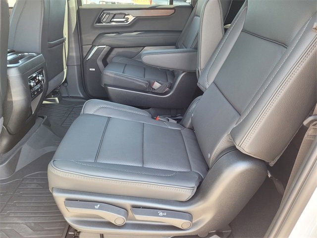 Used 2026 GMC Yukon XL Denali w/ Denali Reserve Package image 22