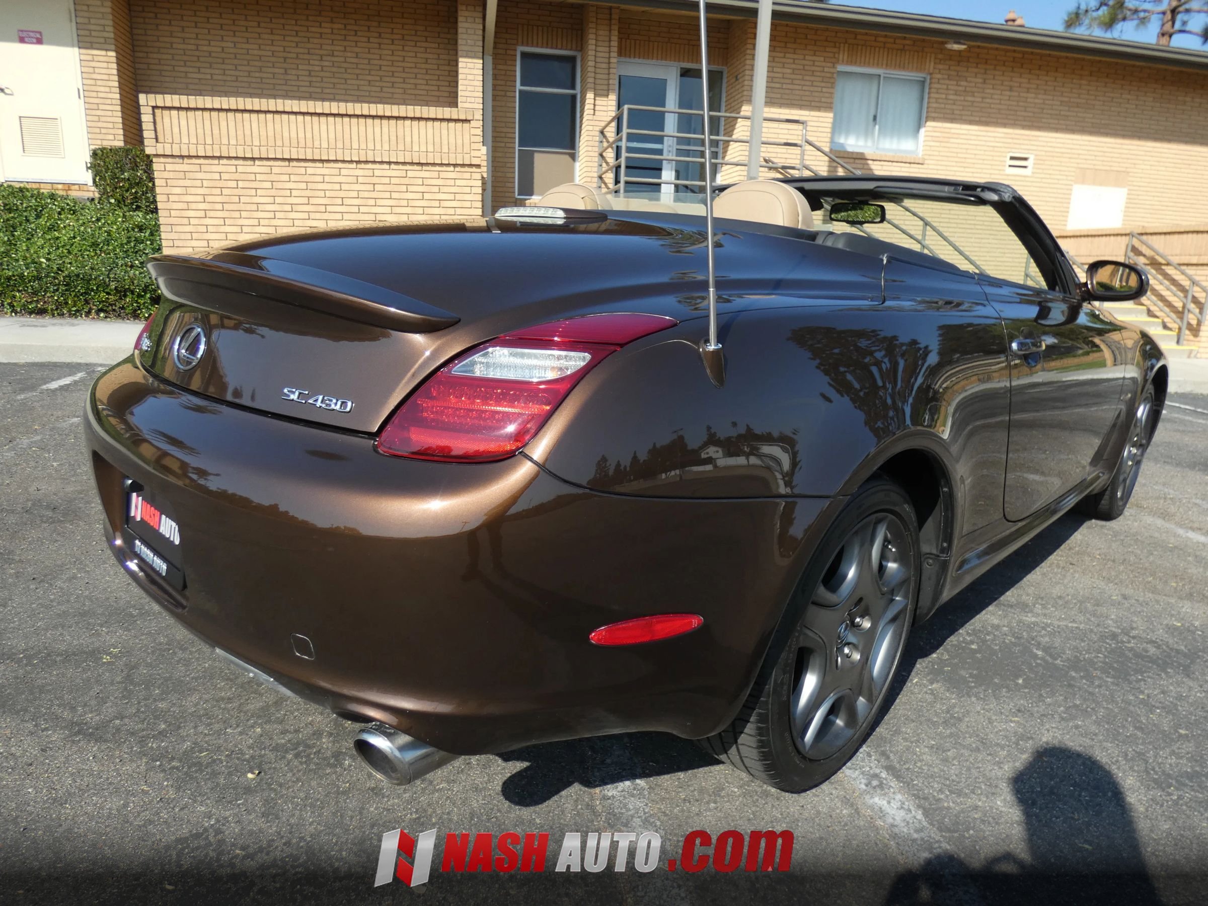 Used 2006 Lexus SC 430 Convertible RWD image 8