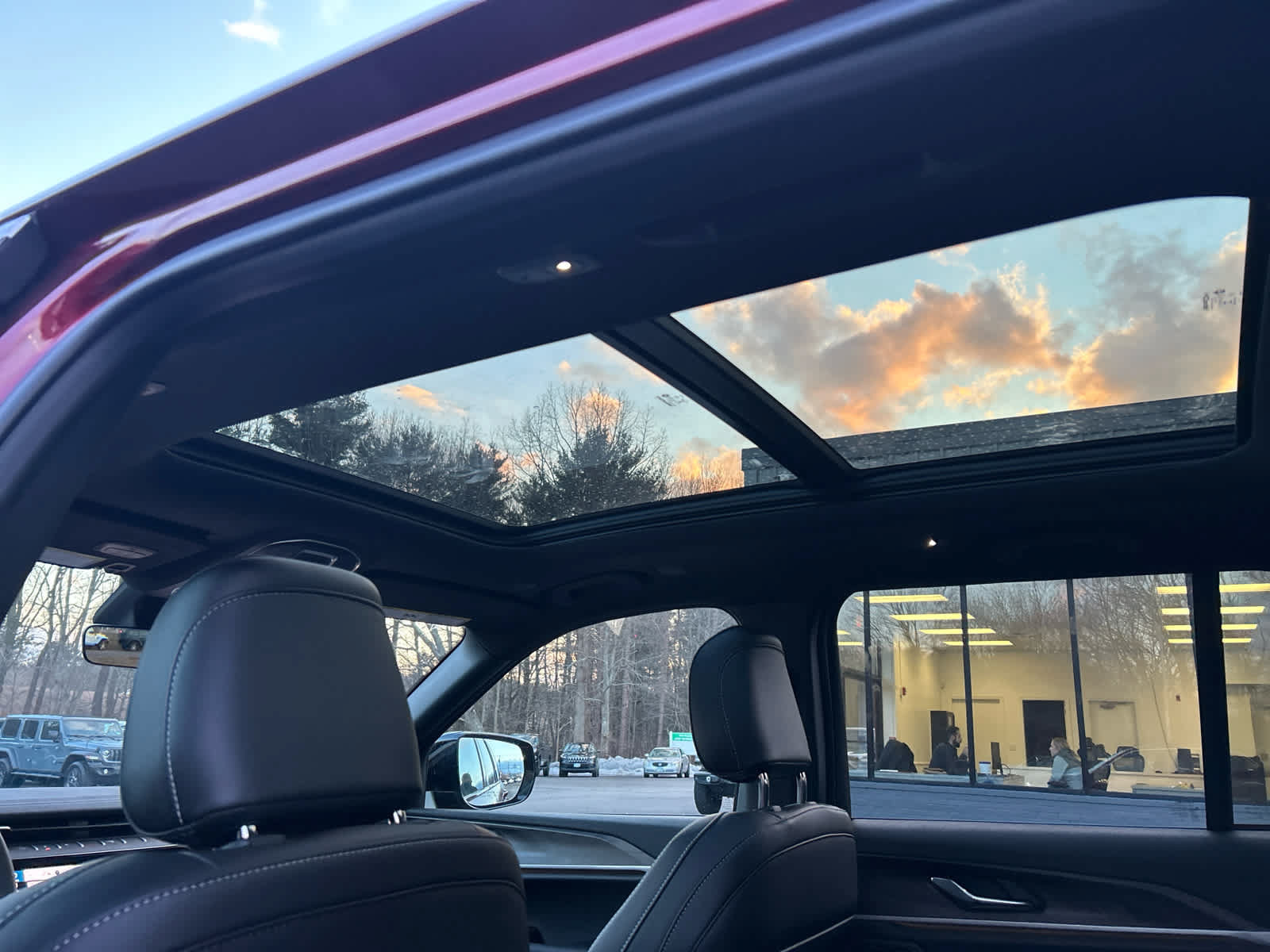 New 2026 Jeep Grand Cherokee Limited AWD/4WD image 23