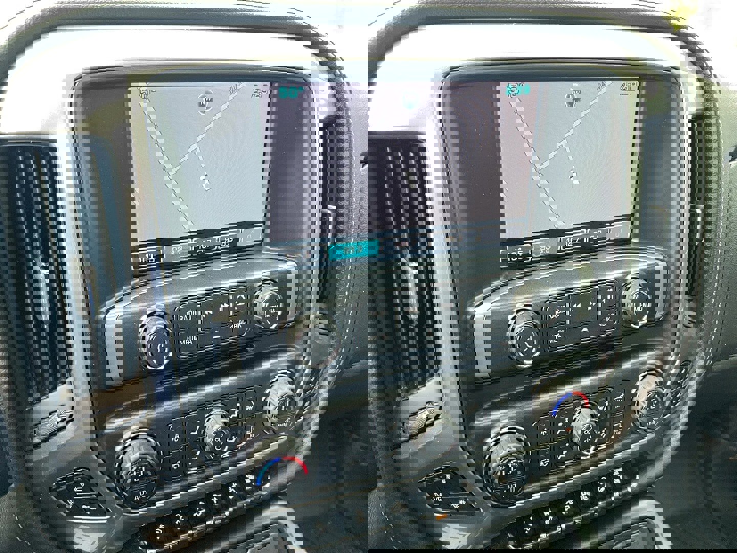 Used 2015 Chevrolet Silverado 3500 LTZ w/ Duramax Plus Package AWD/4WD image 33