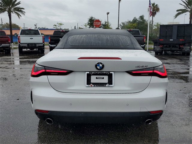 Used 2022 BMW 430i Convertible image 5