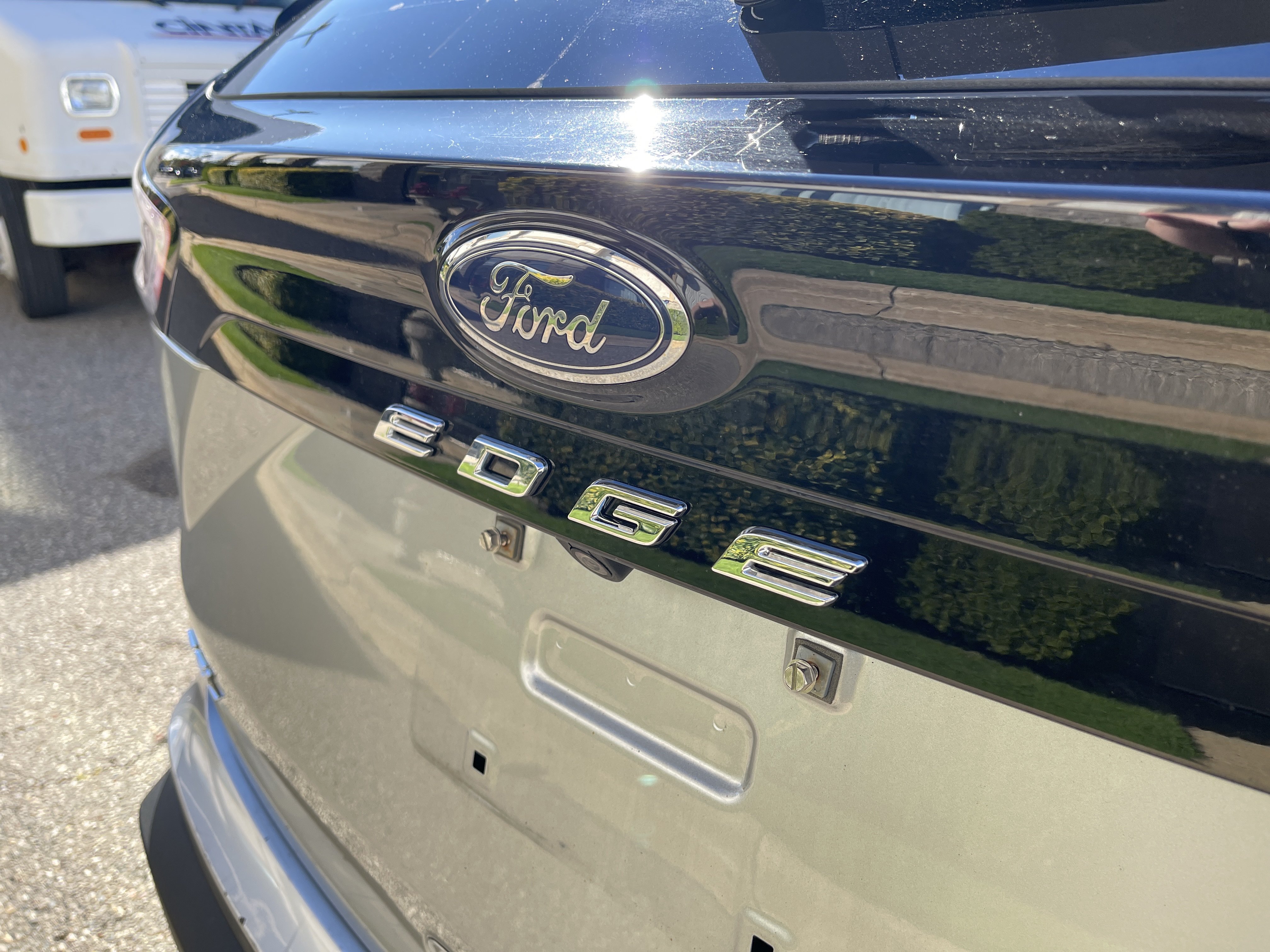 Used 2024 Ford Edge SEL AWD/4WD image 24