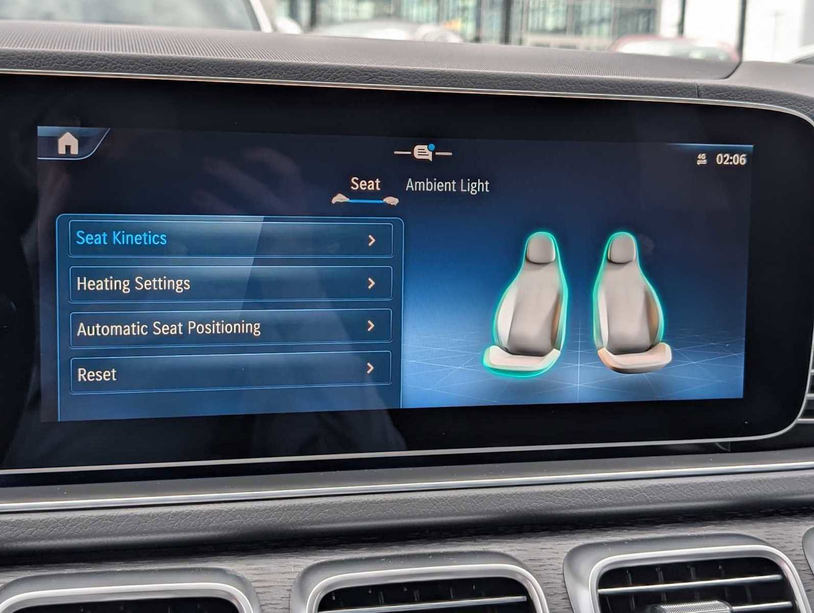 New 2026 Mercedes-Benz GLE 450 4MATIC Coupe image 12