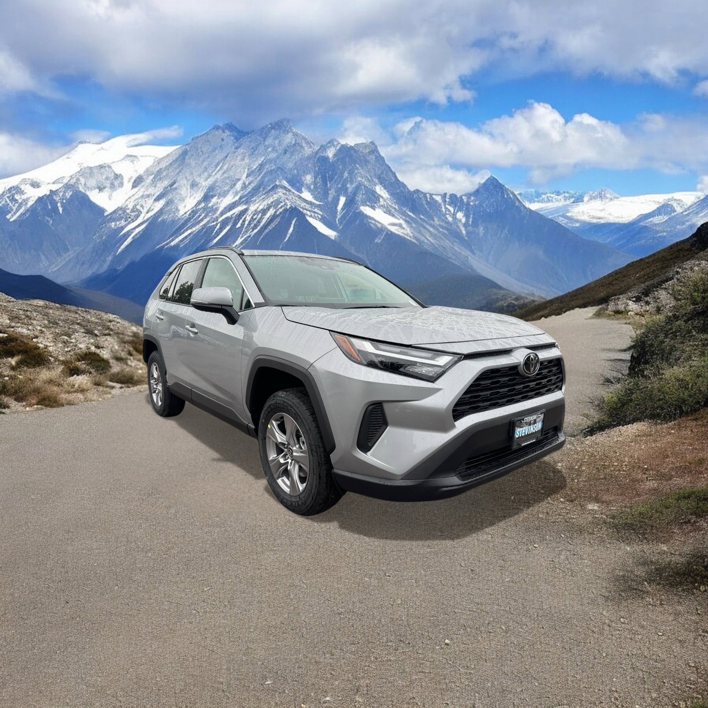 New 2025 Toyota RAV4 XLE image 7