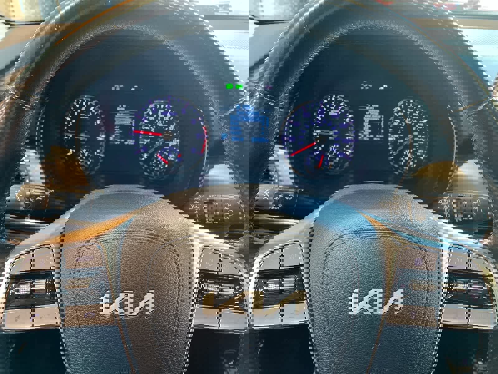 Used 2022 Kia Telluride S image 18