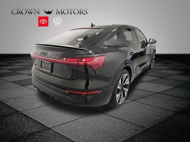 Used 2024 Audi Q8 e-tron Prestige w/ Prestige Package AWD/4WD image 6