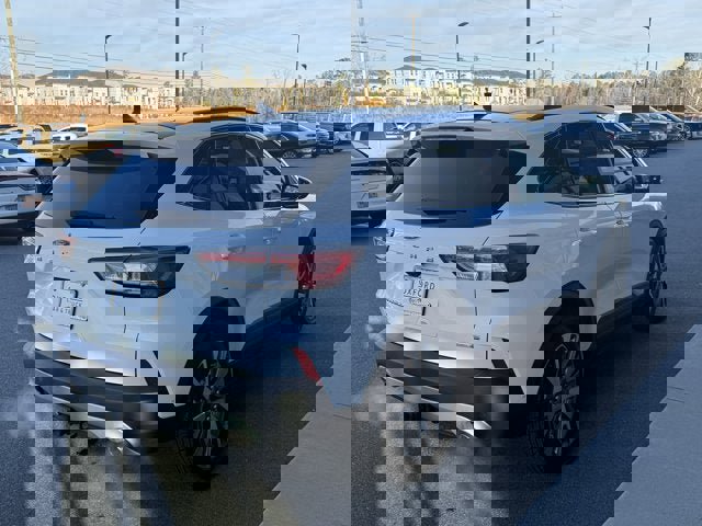 Used 2020 Ford Escape Titanium w/ Titanium Premium Package 2.0 image 5