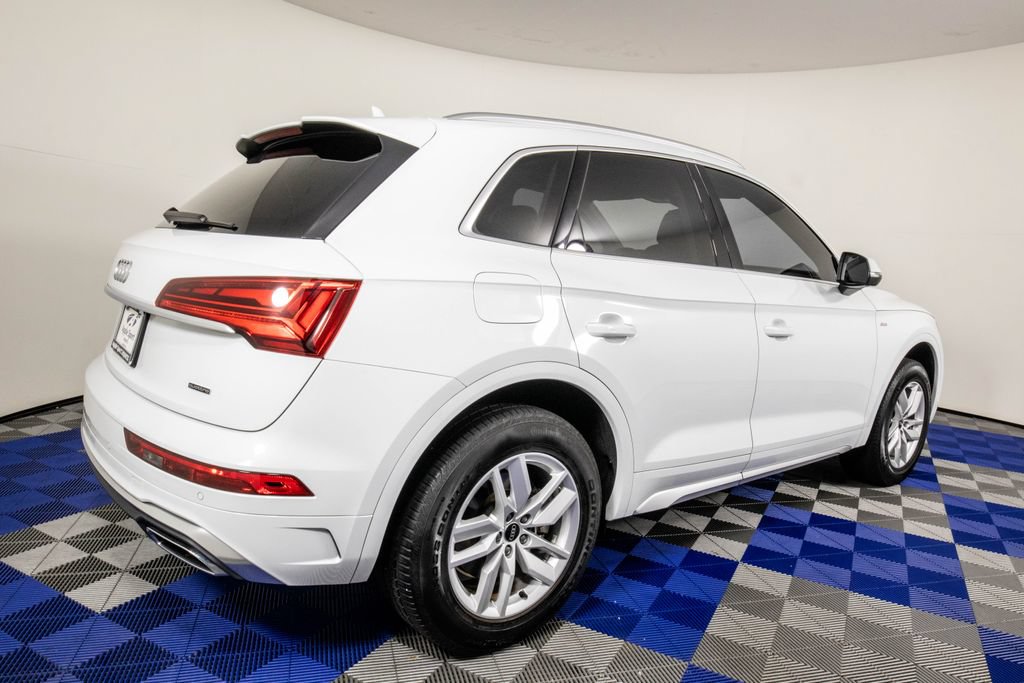 Used 2023 Audi Q5 2.0T Premium w/ Convenience Package AWD/4WD image 5