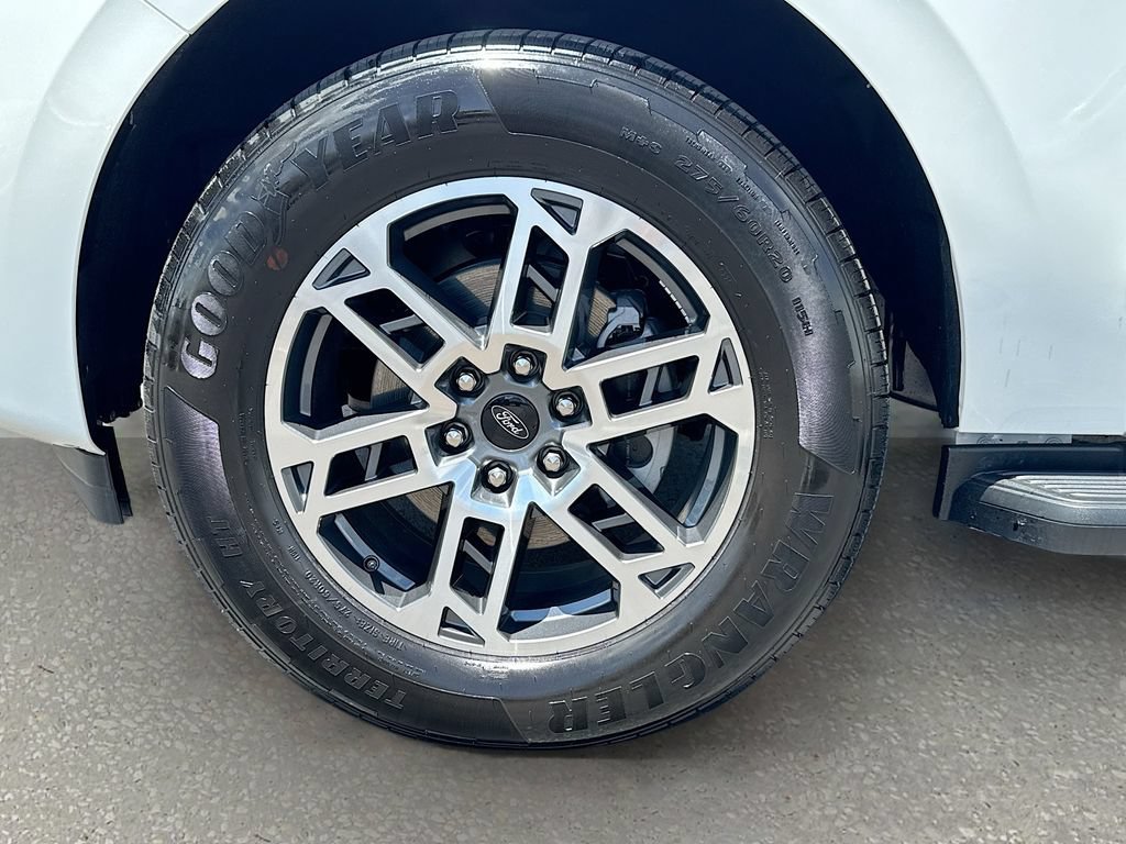 New 2026 Ford Expedition Active RWD image 35