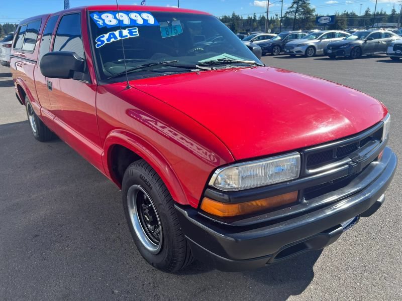 Used 2003 Chevrolet S10 Pickup 2WD Extended Cab image 4