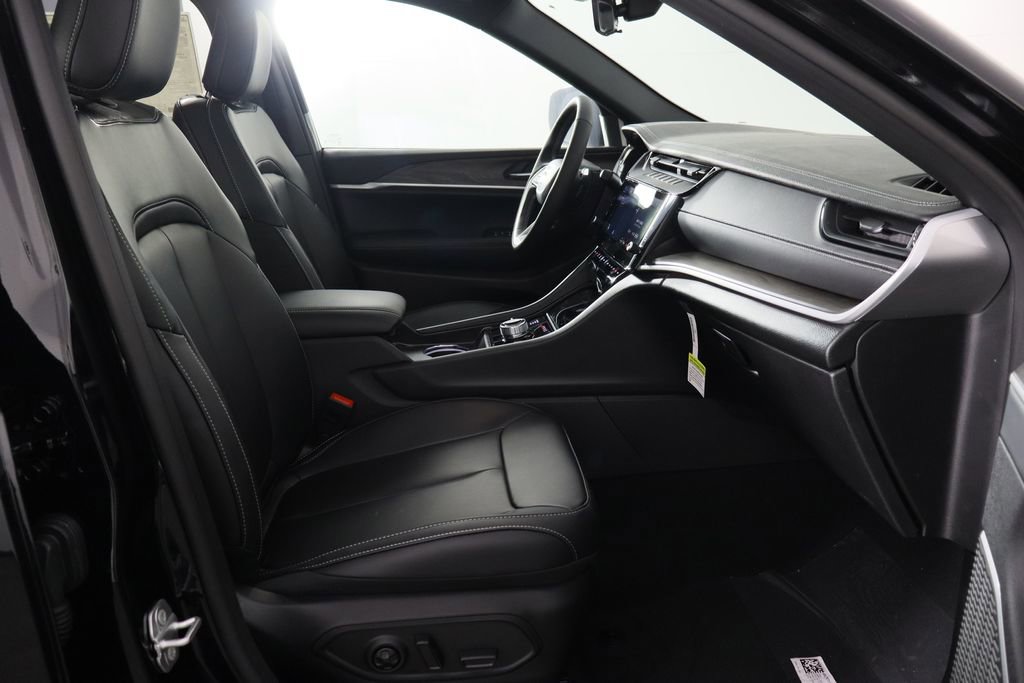 New 2026 Jeep Grand Cherokee Limited image 19