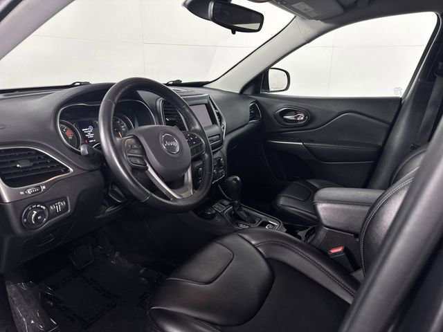 Used 2021 Jeep Cherokee Latitude Plus image 4