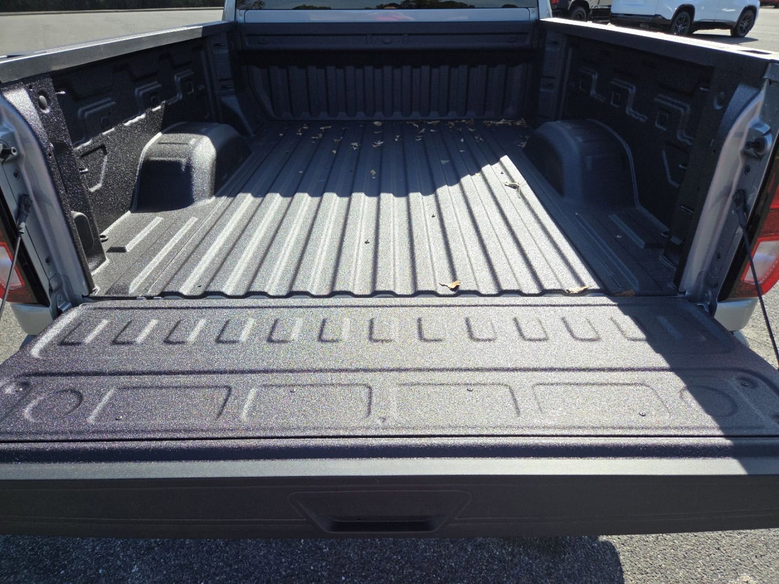 New 2026 GMC Sierra 2500 Pro w/ Convenience Package image 23