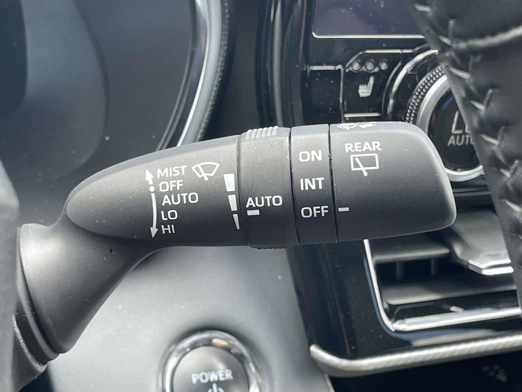 Used 2023 Toyota Highlander Platinum AWD/4WD image 14