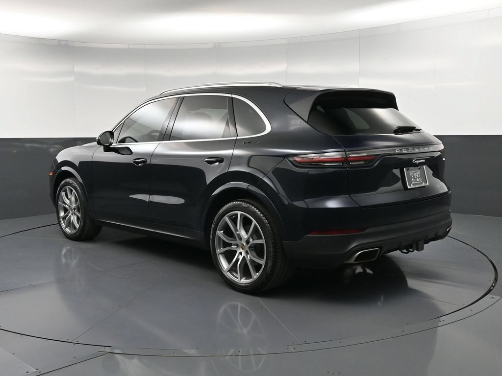 Certified 2023 Porsche Cayenne AWD/4WD image 3