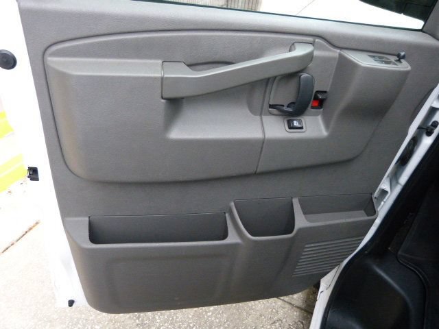 Used 2019 Chevrolet Express 3500 LT w/ LT Preferred Equipment Group RWD image 30