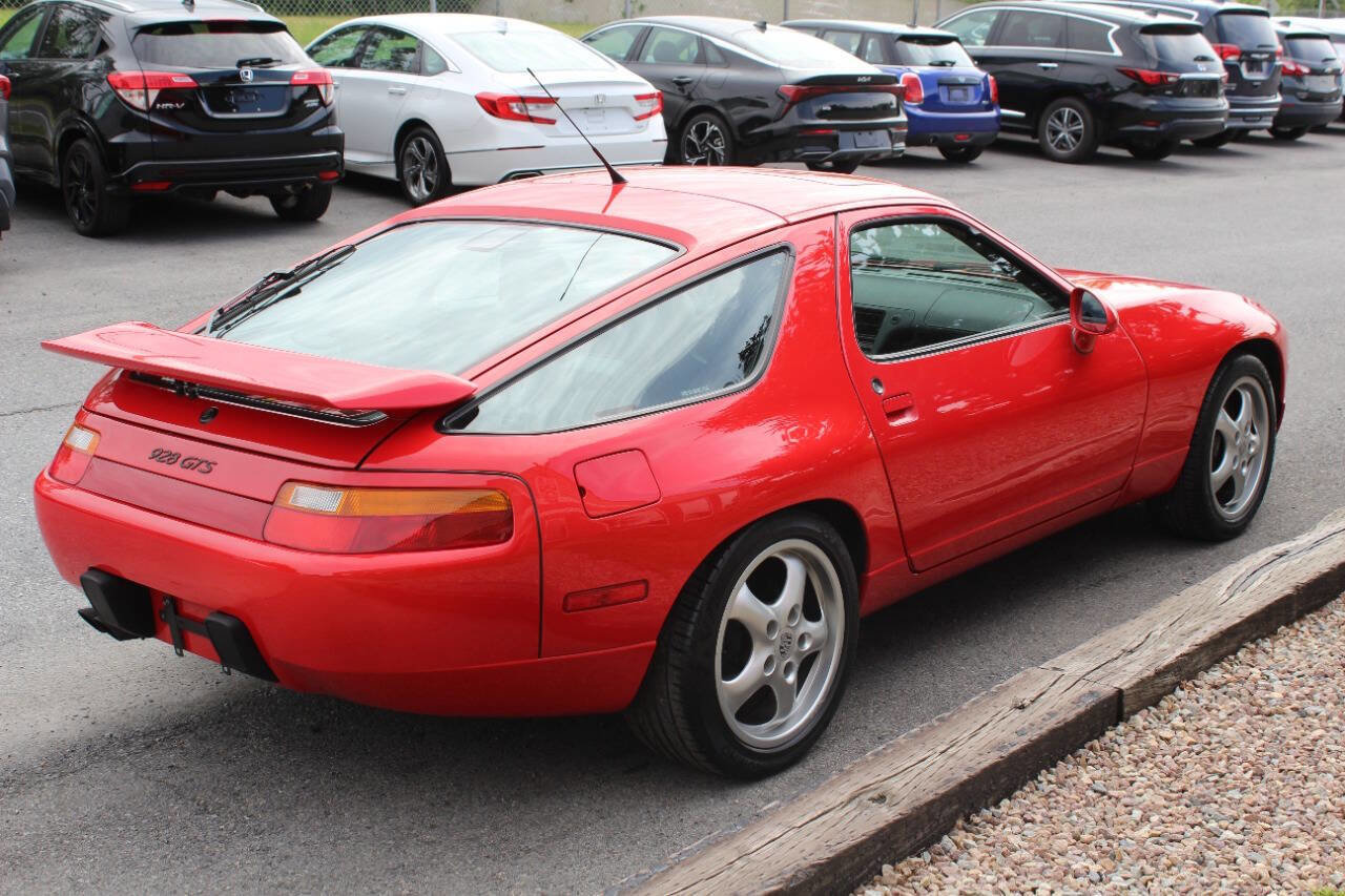 Used 1995 Porsche 928 GTS RWD image 6
