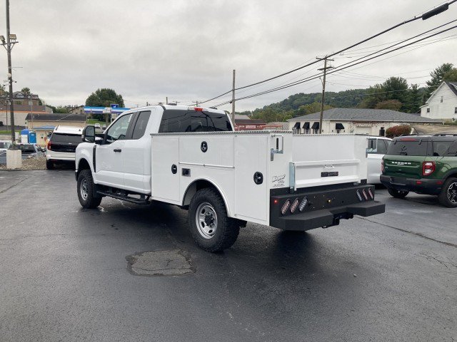 New 2027 Ford F250 XL w/ XL Off-Road 33" Tire Package AWD/4WD image 8