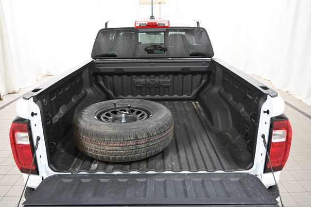 Used 2024 GMC Canyon Elevation w/ Elevation Premium Package AWD/4WD image 13