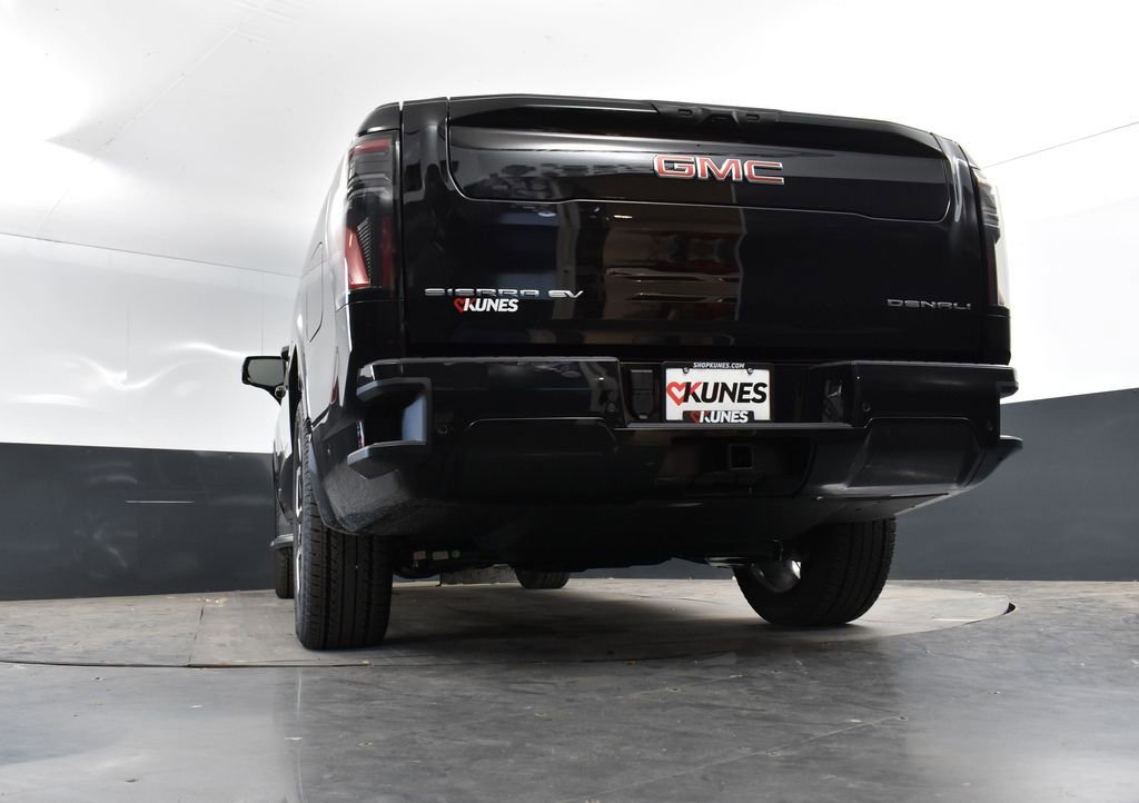 New 2026 GMC Sierra EV Denali image 42