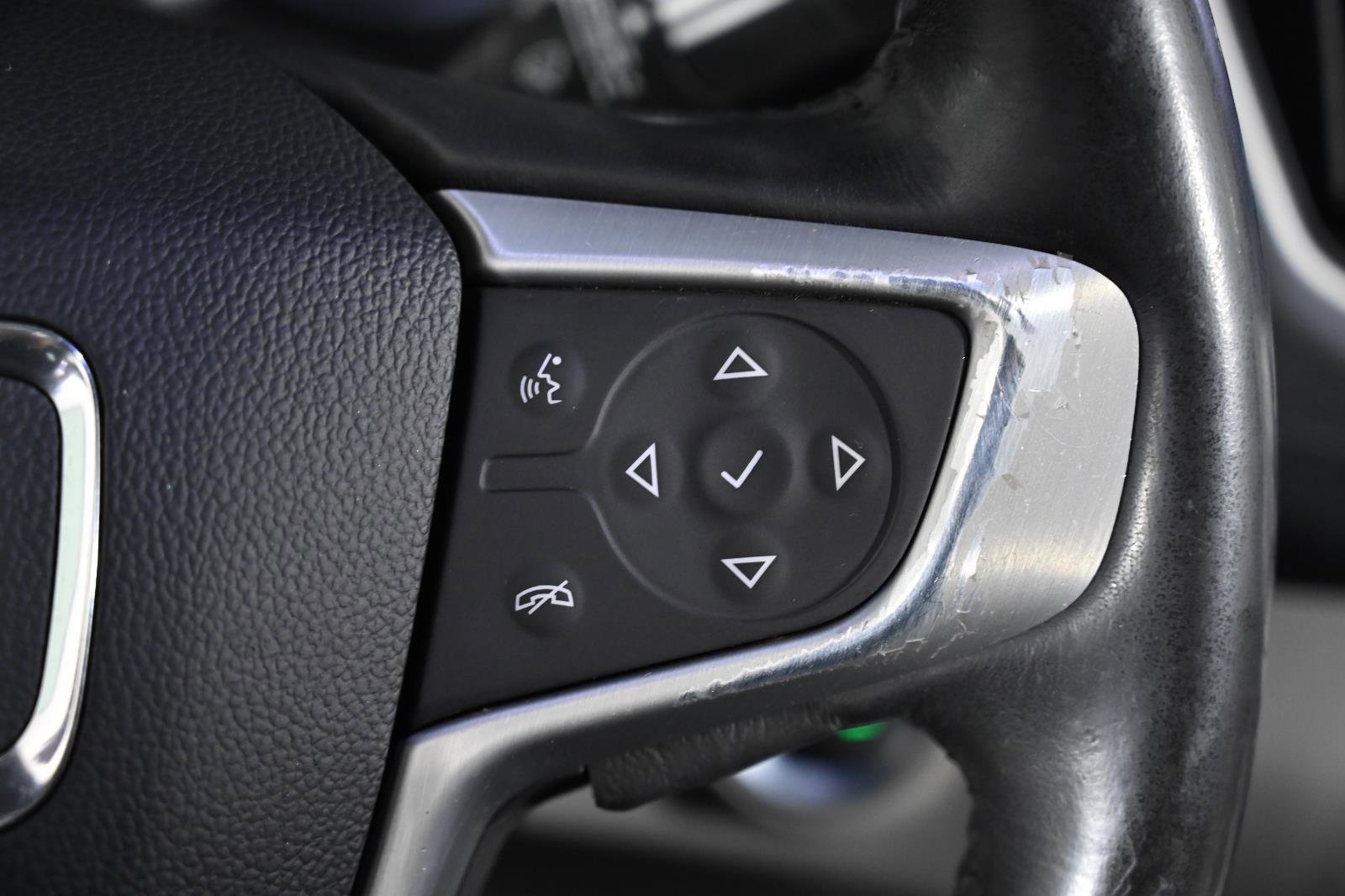 Used 2019 GMC Terrain SLT w/ Preferred Package AWD/4WD image 13