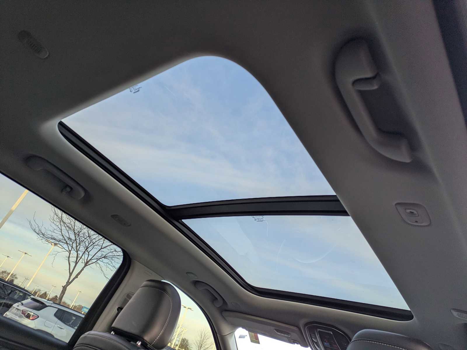 Used 2021 Jeep Grand Cherokee L Limited image 21