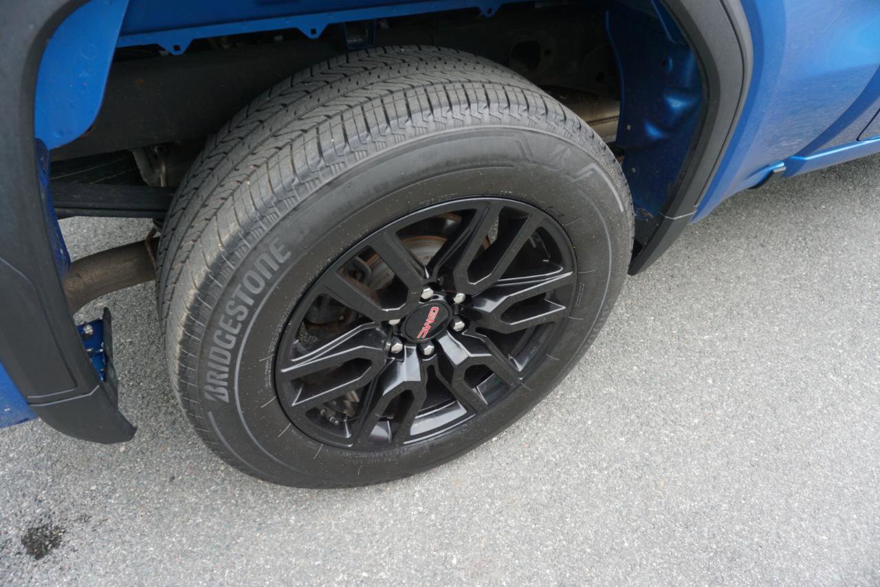 Used 2023 GMC Sierra 1500 Elevation image 5