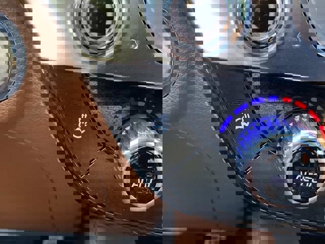 Used 2025 Kia Telluride SX X-Line image 29