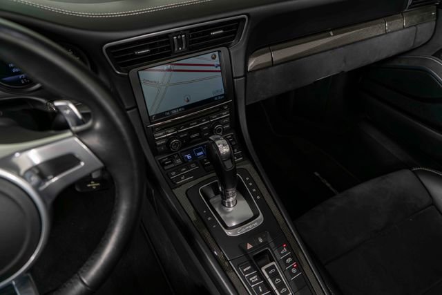 Used 2016 Porsche 911 Carrera GTS image 21