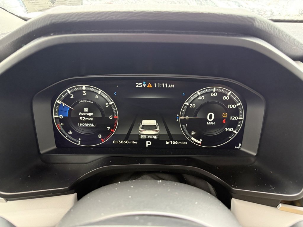 Used 2024 Mitsubishi Outlander SEL image 14