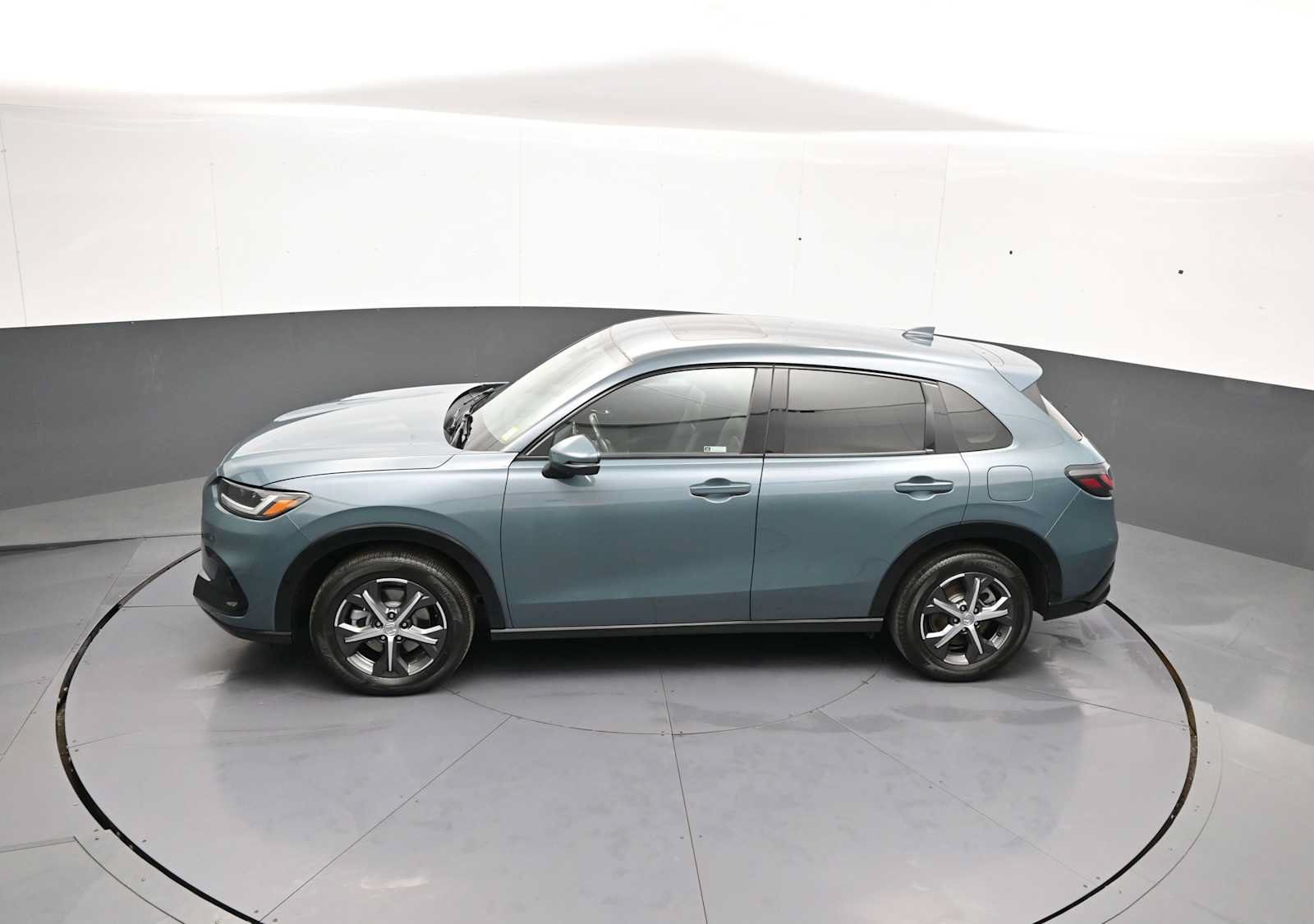 Used 2024 Honda HR-V EX-L image 39