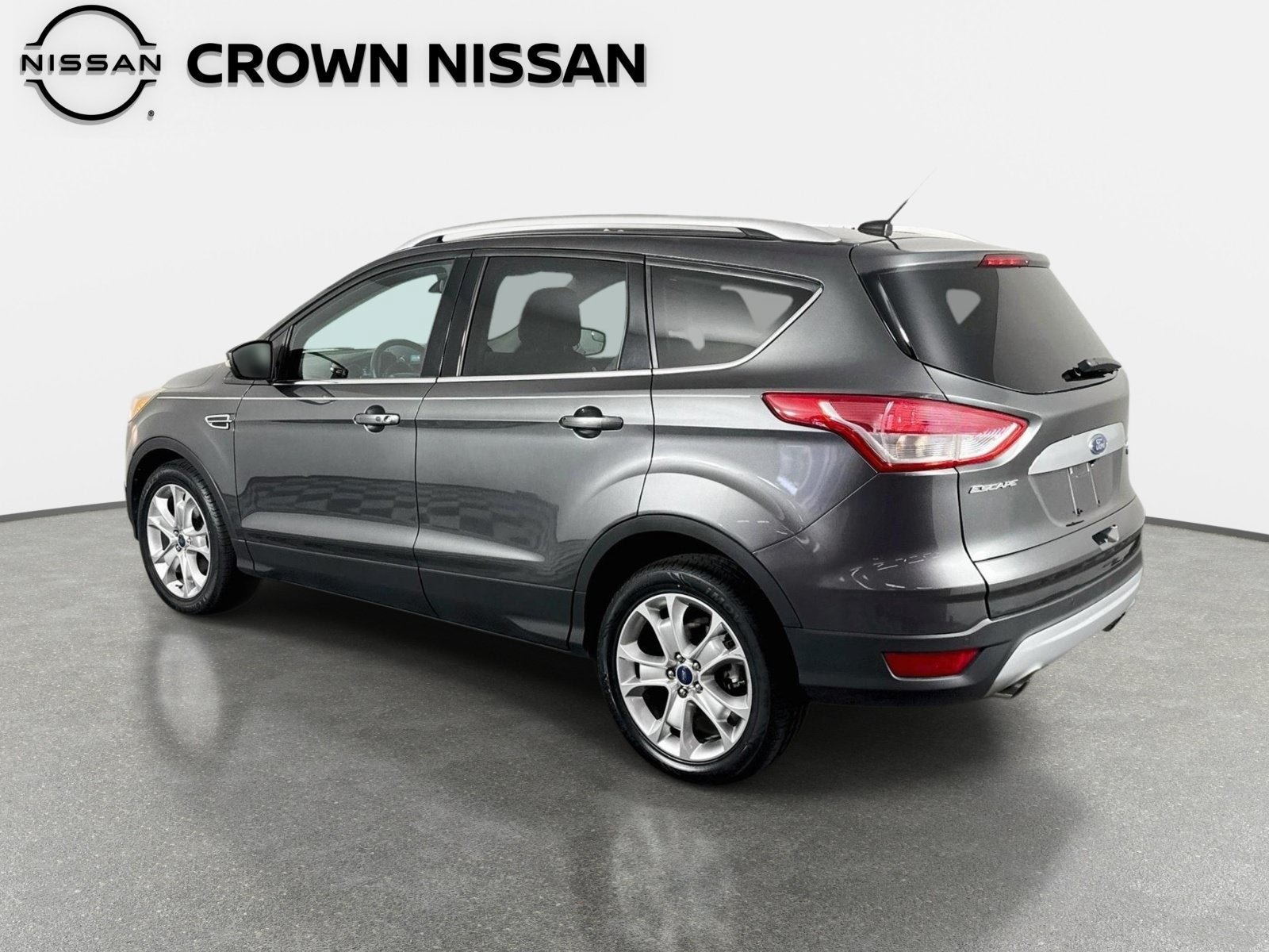Used 2016 Ford Escape Titanium FWD image 6