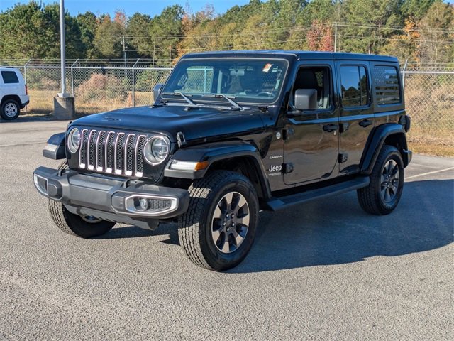 Used 2018 Jeep Wrangler Unlimited Sahara w/ Cold Weather Group image 7