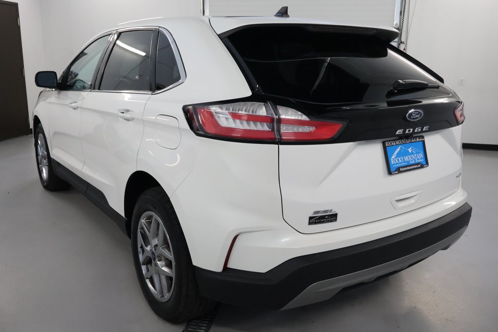 Used 2021 Ford Edge SEL w/ Convenience Package AWD/4WD image 5