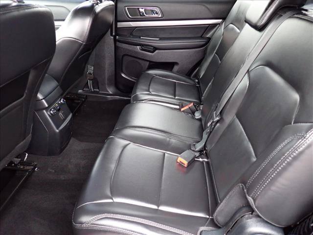 Used 2019 Ford Explorer XLT w/ Equipment Group 202A AWD/4WD image 10