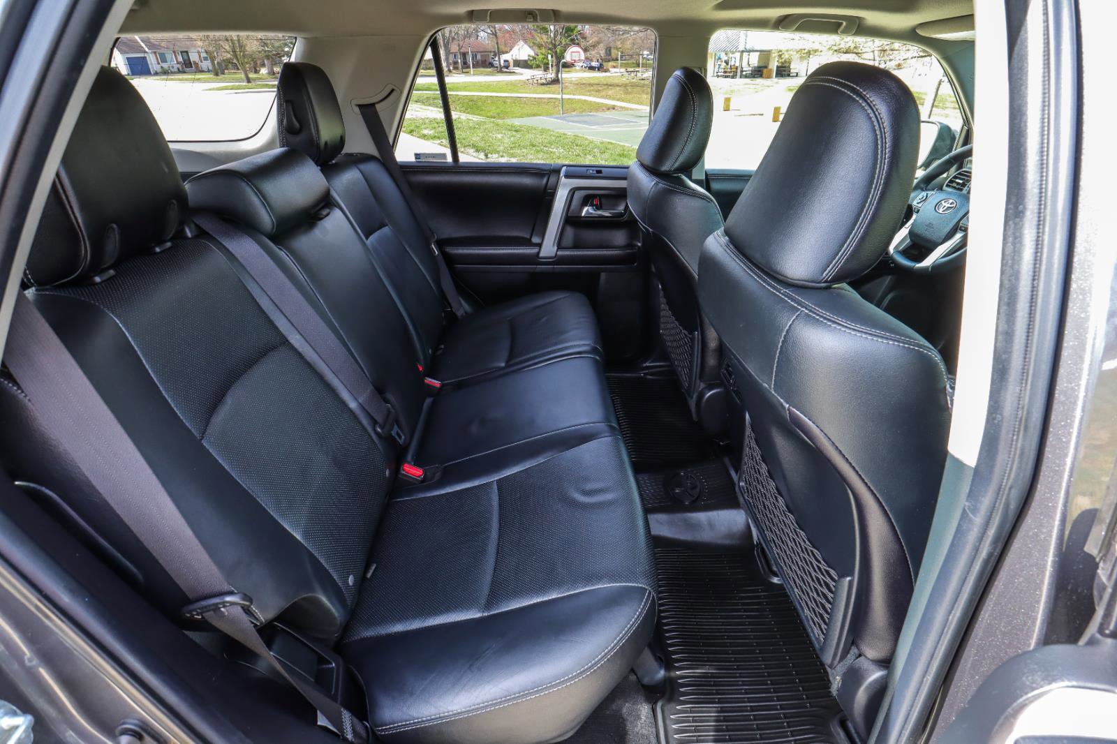 Used 2017 Toyota 4Runner Limited image 39